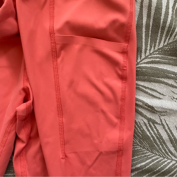 Push FWD Women's ASYM Sports Bra and 25" Training Legging - Picture 11 of 15